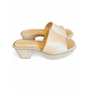 Gianni Bini Women's Nude Leather Block Heel Mule Sandal Silver Studded Size 12M